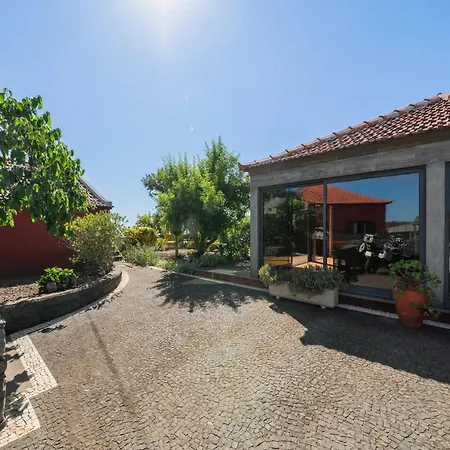 Casa Da Raposeira By An Island * Calheta (Madeira)