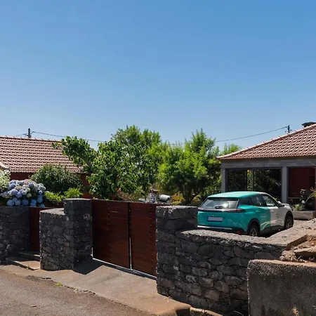 Casa Da Raposeira By An Island * Calheta (Madeira)