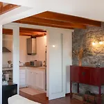 Casa Da Raposeira By An Island