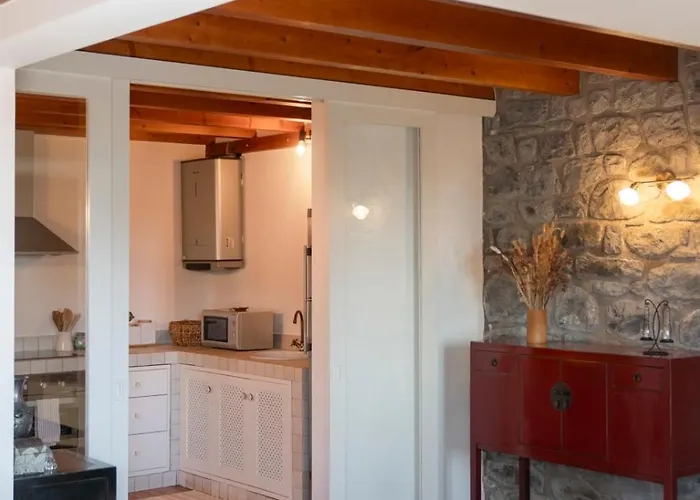 Casa Da Raposeira By An Island