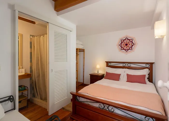 Casa Da Raposeira By An Island * Calheta (Madeira)