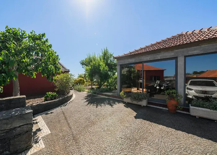 Casa Da Raposeira By An Island * Calheta (Madeira)