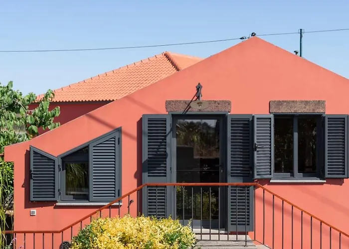 Casa Da Raposeira By An Island *